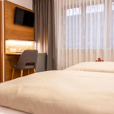 Hotel Zum Faessle Hagnau Esterno foto